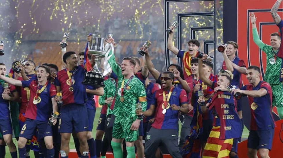 শিরোপা বার্সেলোনার