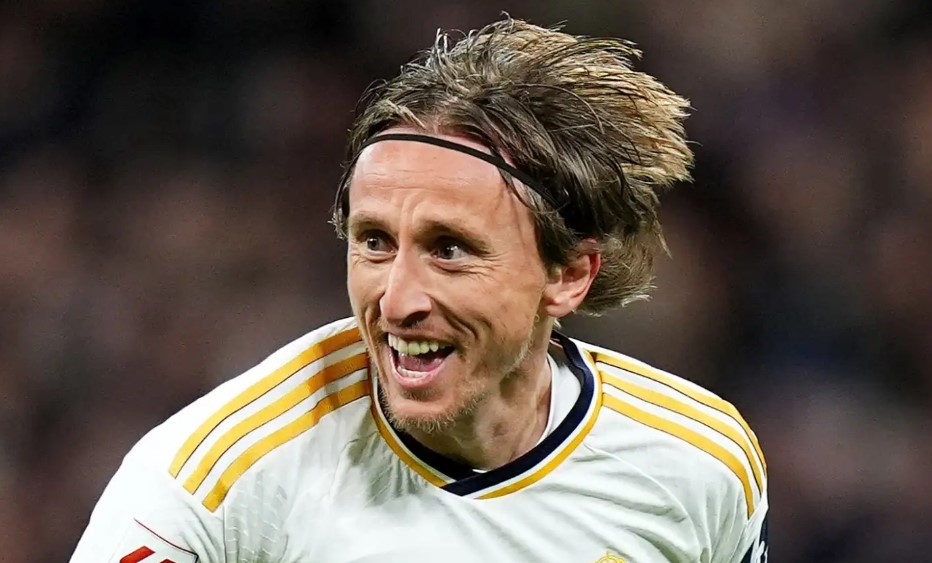 দলের মালিক হচ্ছেন লুকা মদরিচ