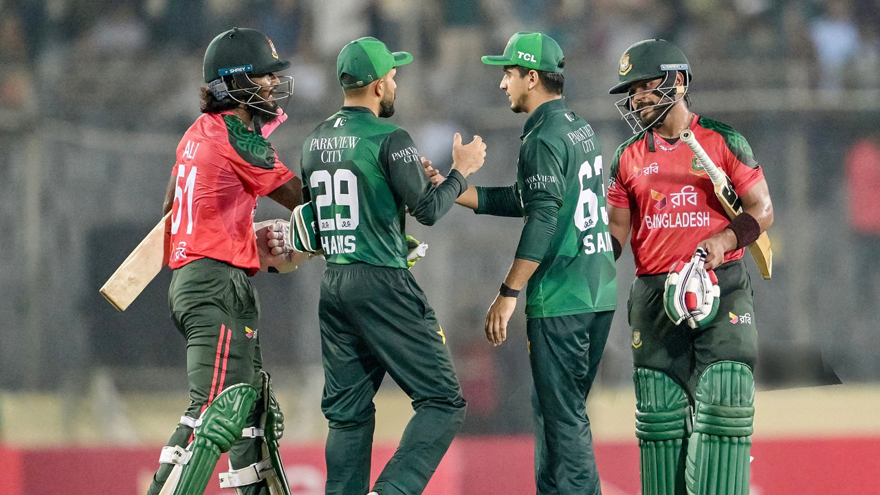 আন্তর্জাতিক ক্রিকেটে সবচেয়ে বেশি হার: বাংলাদেশকে ছুঁয়েছে পাকিস্তান